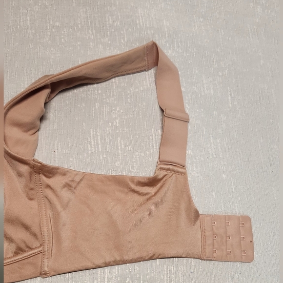 SET 2 BREEZIE BRA 36D Under Wire Free. - Picture 5 of 7